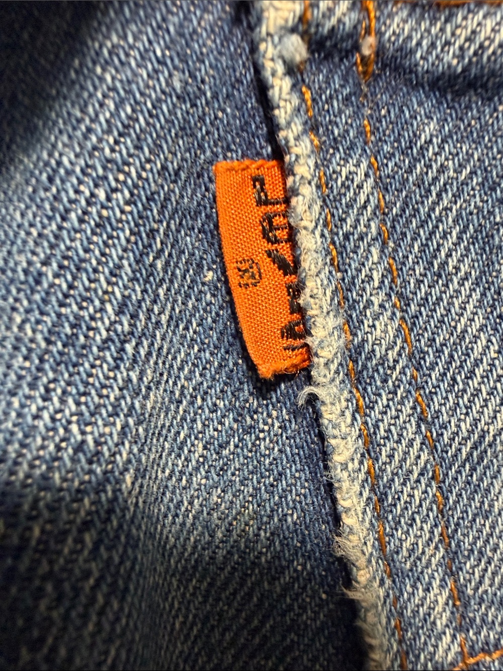 VINTAGE Levi's Jeans Size 33 36 20517-0217 Orange Tab Straight Leg - Picture 13 of 16
